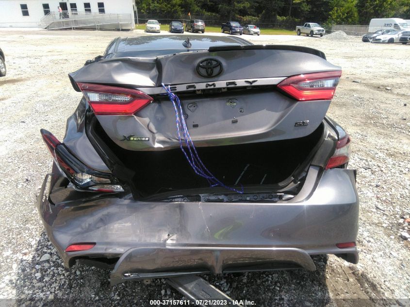 2022 TOYOTA CAMRY SE - 4T1T11AK9NU673753