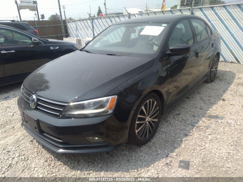 2016 VOLKSWAGEN JETTA SEDAN 1.8T SPORT - 3VWD17AJ7GM411415