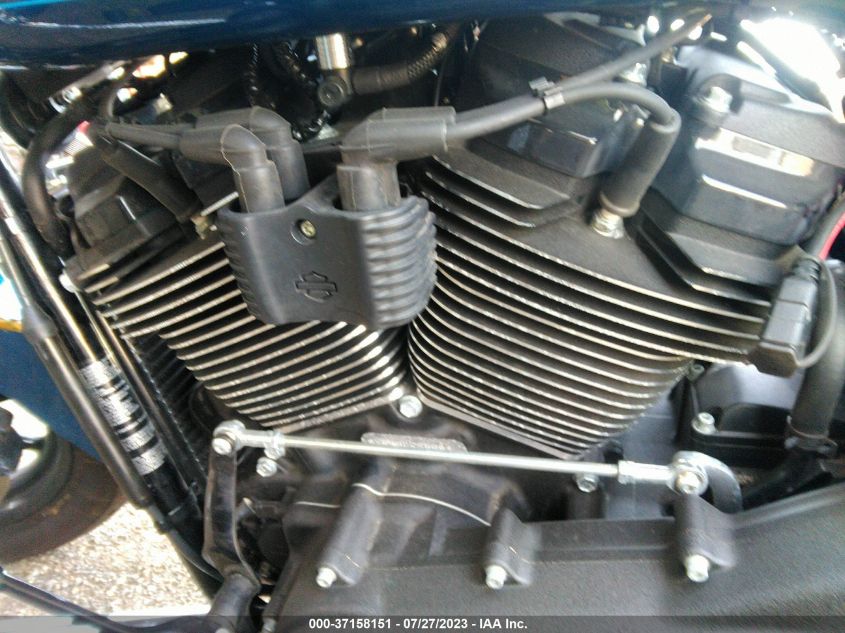 2022 HARLEY-DAVIDSON FLHCS - 1HD1YBK13NB065000