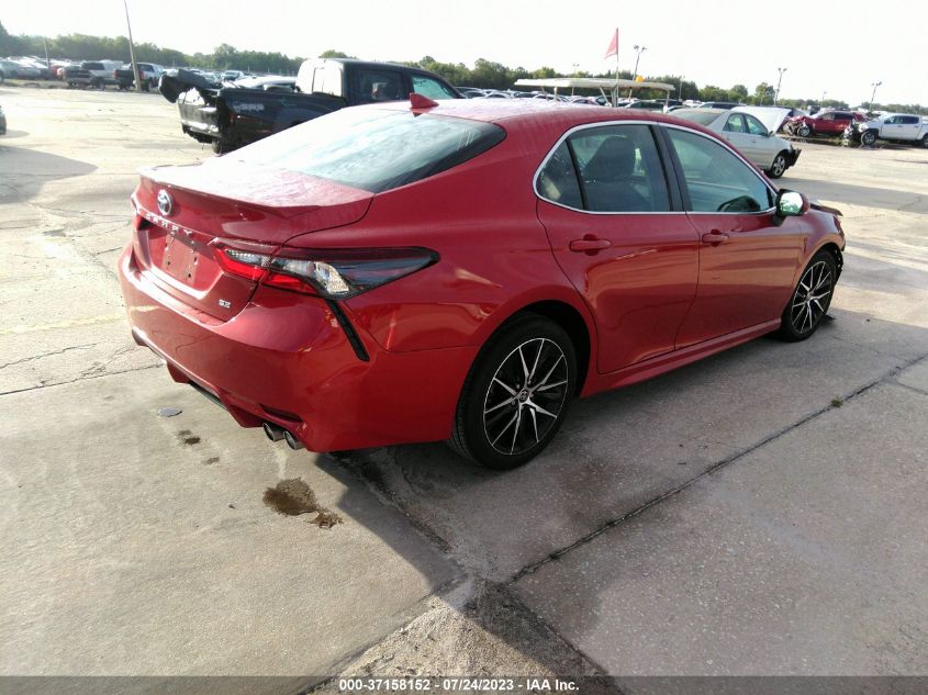 2022 TOYOTA CAMRY SE/SE NIGHT SHADE - 4T1G11AK8NU046575