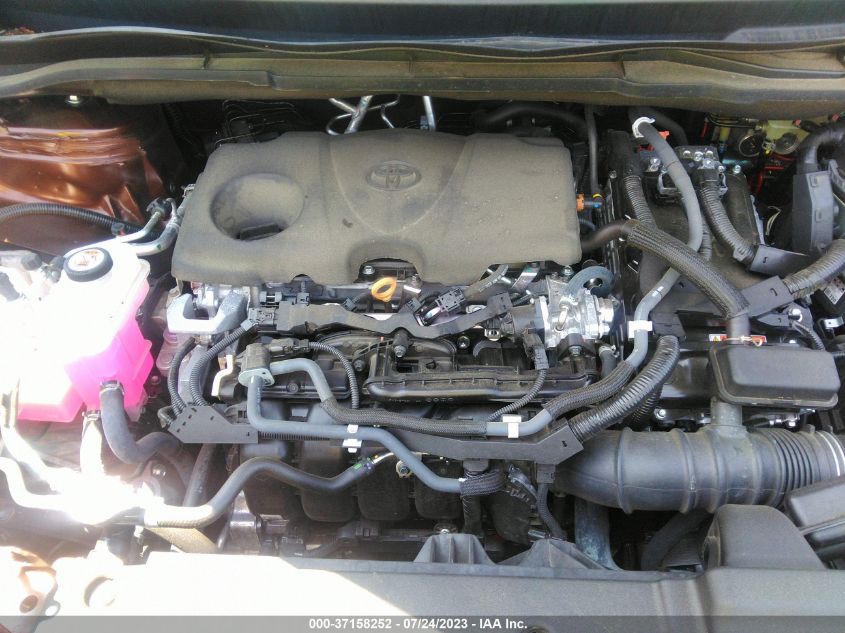 2022 TOYOTA SIENNA XLE - 5TDYRKEC0NS103639