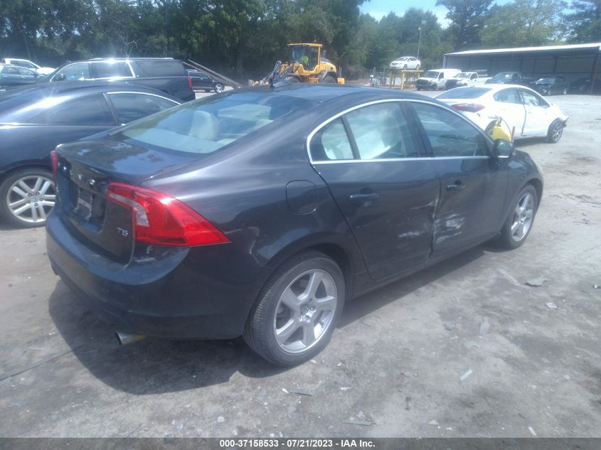 2013 VOLVO S60 T5 - YV1612FS4D1216763