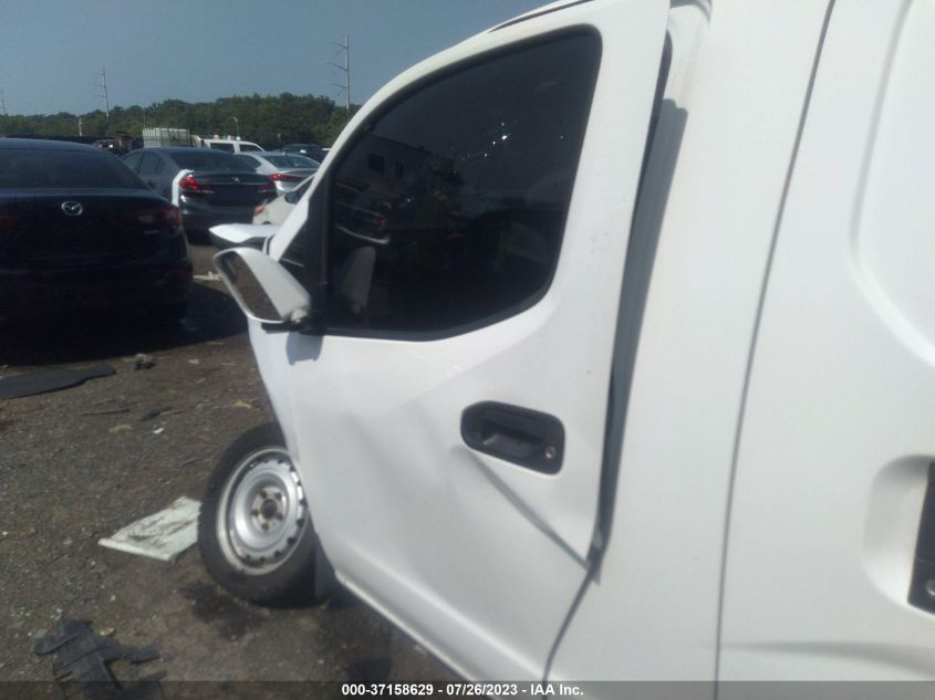 2017 NISSAN NV200 COMPACT CARGO SV - 3N6CM0KN4HK696230