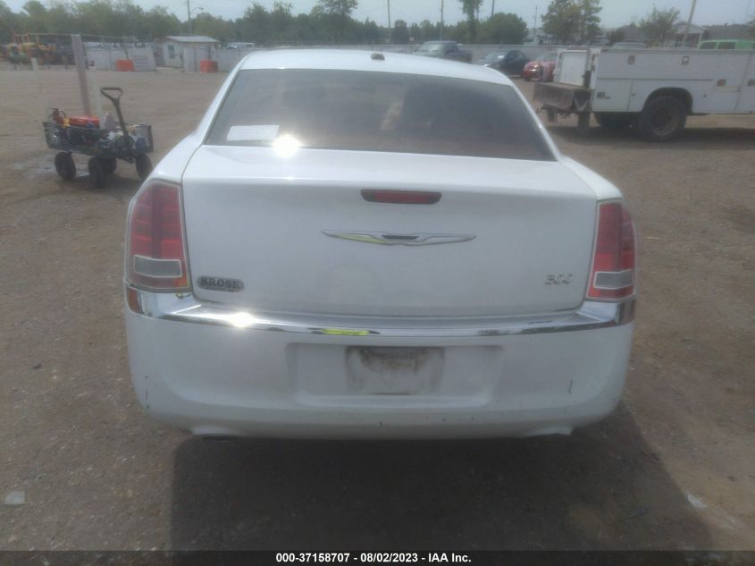 2013 CHRYSLER 300 - 2C3CCAAG8DH595319