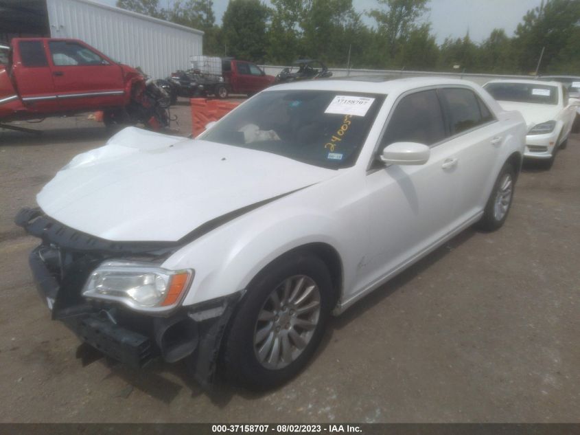 2013 CHRYSLER 300 - 2C3CCAAG8DH595319