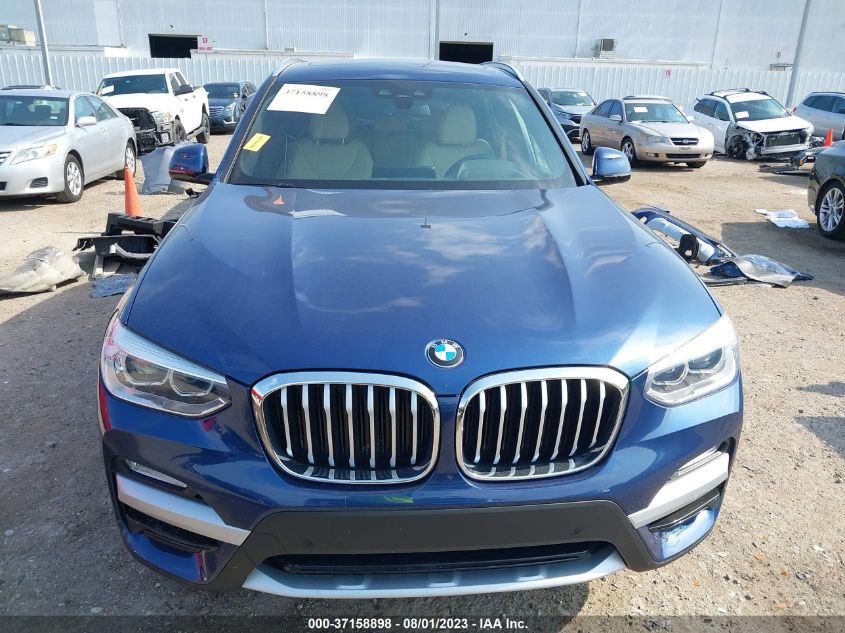 5UXTR7C56KLR45618 2019 BMW X3, photo no. 13