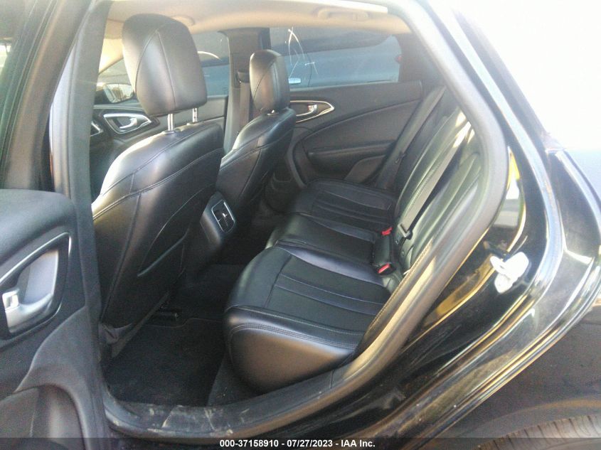 2016 CHRYSLER 200 C - 1C3CCCCGXGN172102