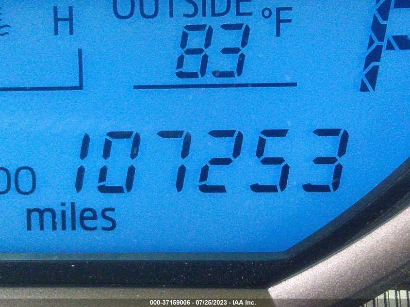 2014 TOYOTA RAV4 LE - JTMBFREV8EJ001883