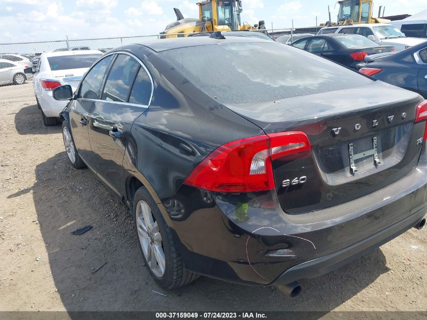 2013 VOLVO S60 T5 - YV1612FS6D1223830
