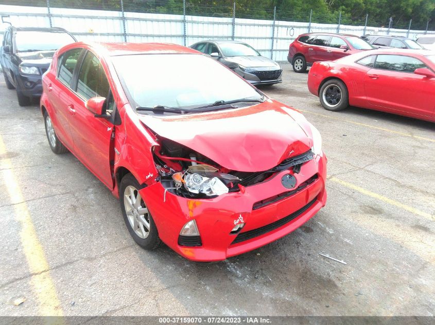 2013 TOYOTA PRIUS C - JTDKDTB30D1548750