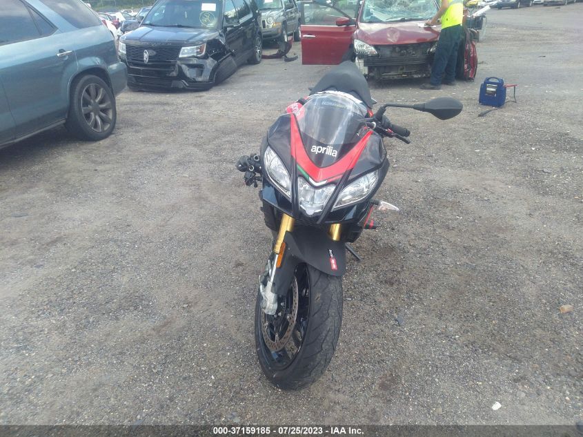 2018 APRILIA TUONO ZD4KGU004JS000430