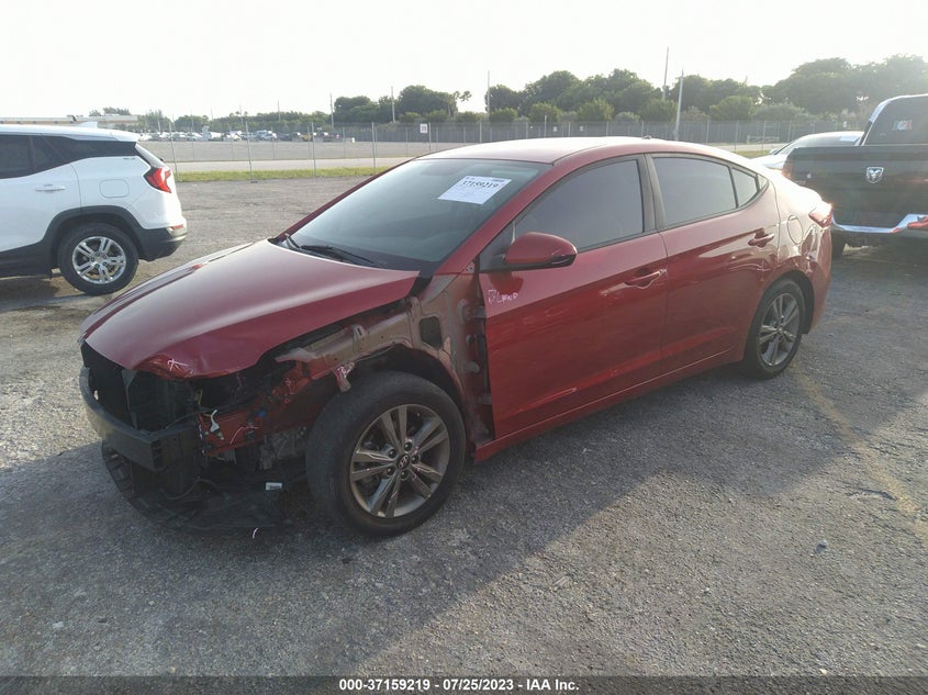 VIN 5NPD84LF2JH384840 2018 HYUNDAI ELANTRA SEL