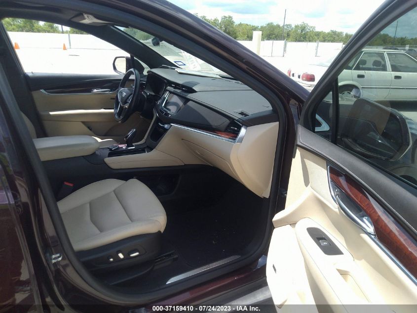 2017 CADILLAC XT5 LUXURY FWD - 1GYKNBRS6HZ318006
