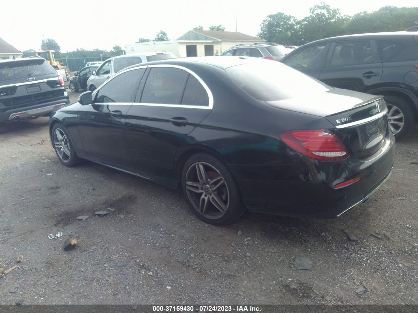 2017 MERCEDES-BENZ E-CLASS E 300 - WDDZF4KB0HA085963