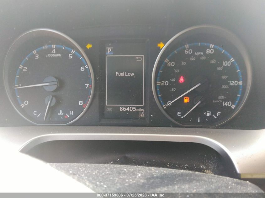 2017 TOYOTA RAV4 LE - JTMZFREV9HJ703973