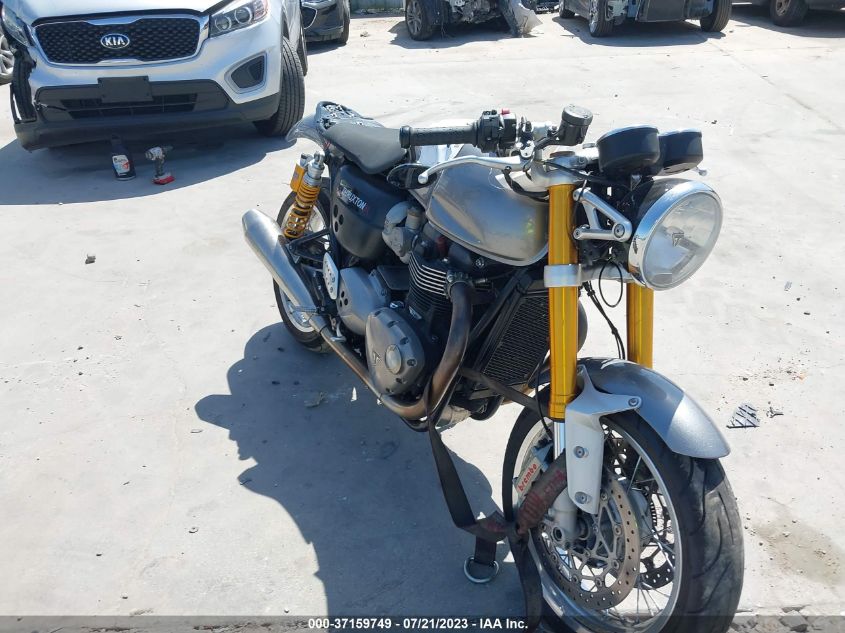 2016 TRIUMPH MOTORCYCLE THRUXTON 1200 R - SMTD21HF2GT763786
