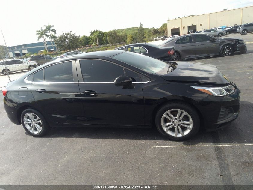 2019 CHEVROLET CRUZE LT - 1G1BE5SM1K7114938