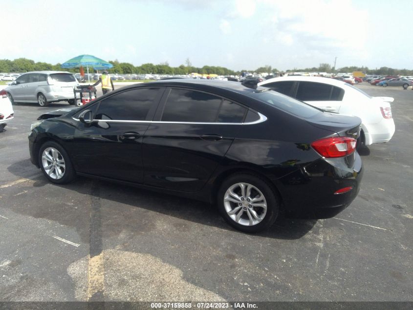 2019 CHEVROLET CRUZE LT - 1G1BE5SM1K7114938