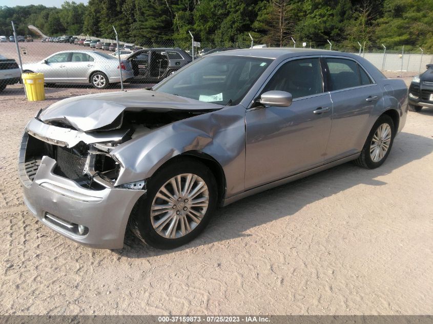 2013 CHRYSLER 300 - 2C3CCARG4DH602870