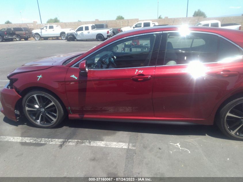 2018 TOYOTA CAMRY XSE - 4T1B61HK9JU565436