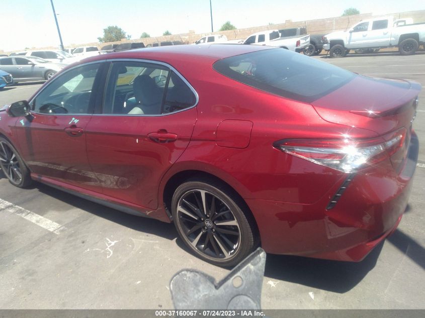 2018 TOYOTA CAMRY XSE - 4T1B61HK9JU565436