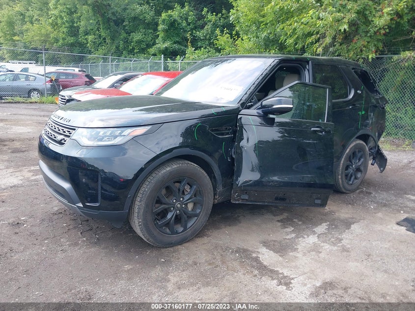 VIN SALRG2RV8L2415002 2020 LAND ROVER DISCOVERY SE