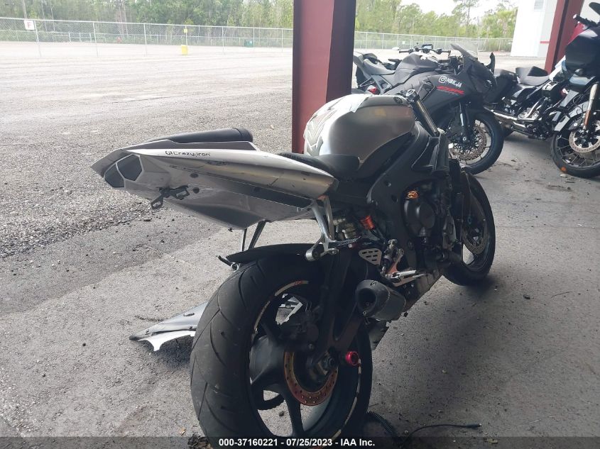 2003 YAMAHA YZFR6 L JYARJ06E83A007408