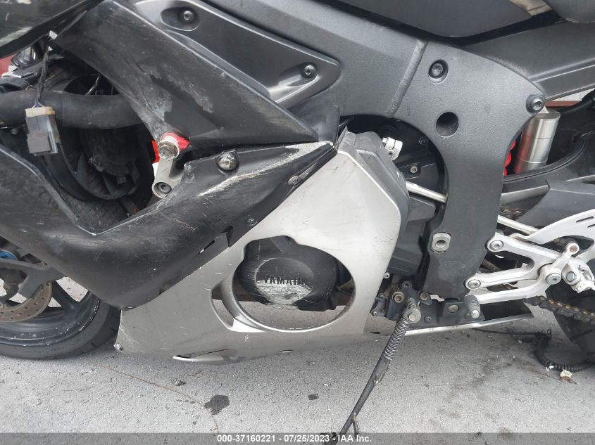 2003 YAMAHA YZFR6 L JYARJ06E83A007408