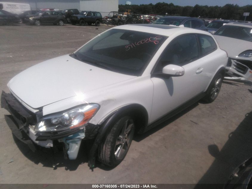 2013 VOLVO C30 T5 - YV1672MK6D2303320