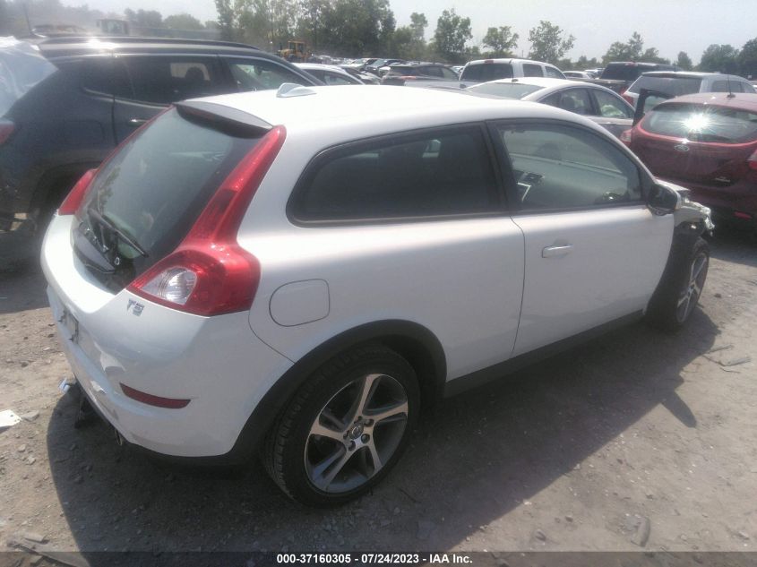 2013 VOLVO C30 T5 - YV1672MK6D2303320