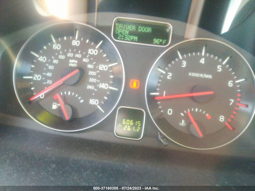 2013 VOLVO C30 T5 - YV1672MK6D2303320