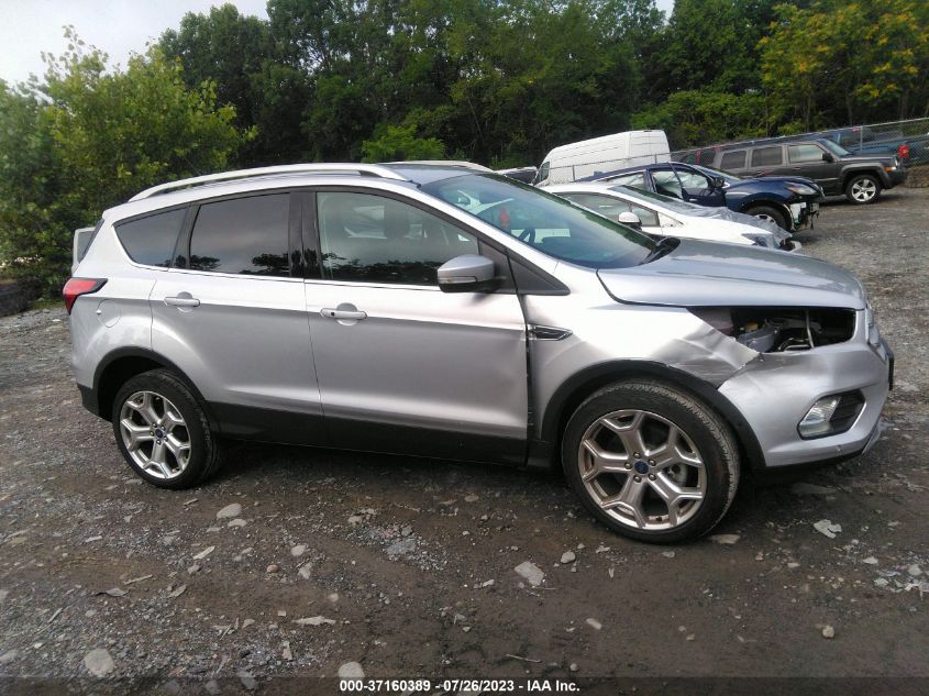 2019 FORD ESCAPE TITANIUM - 1FMCU9J98KUA28672