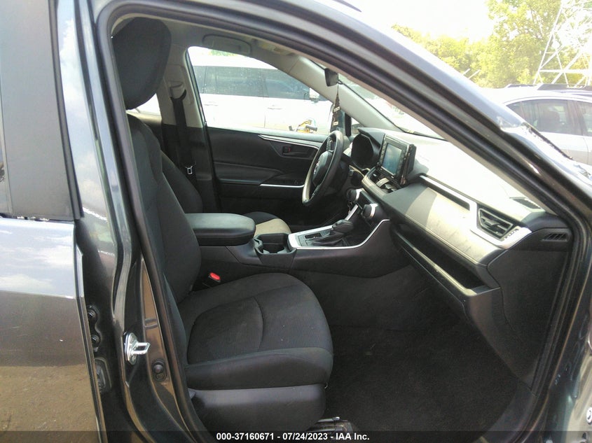 VIN 2T3H1RFV0LW070847 2020 TOYOTA RAV4 LE