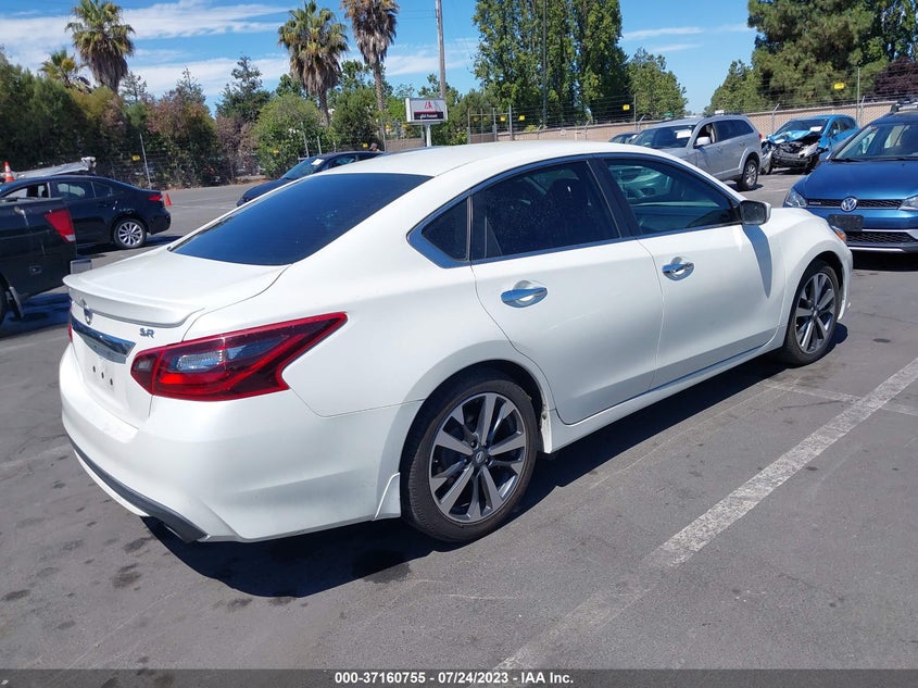 VIN 1N4AL3AP7HC476237 2017 NISSAN ALTIMA 2.5 SR