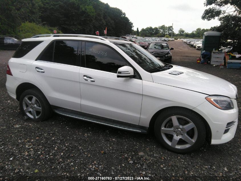 2015 MERCEDES-BENZ M-CLASS ML 400 - 4JGDA5GB2FA552925