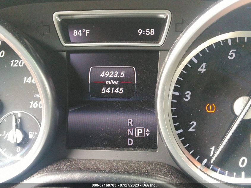 2015 MERCEDES-BENZ M-CLASS ML 400 - 4JGDA5GB2FA552925