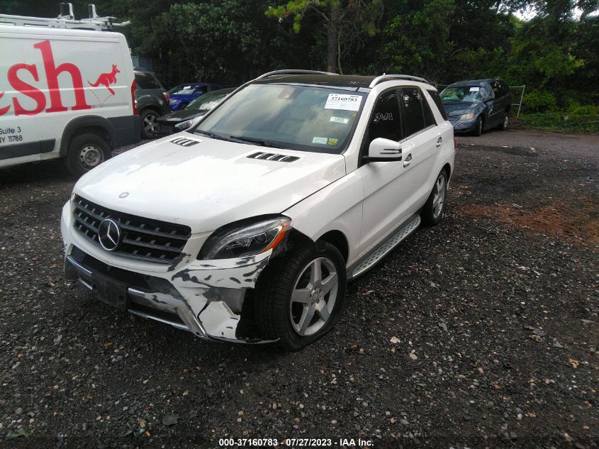 2015 MERCEDES-BENZ M-CLASS ML 400 - 4JGDA5GB2FA552925