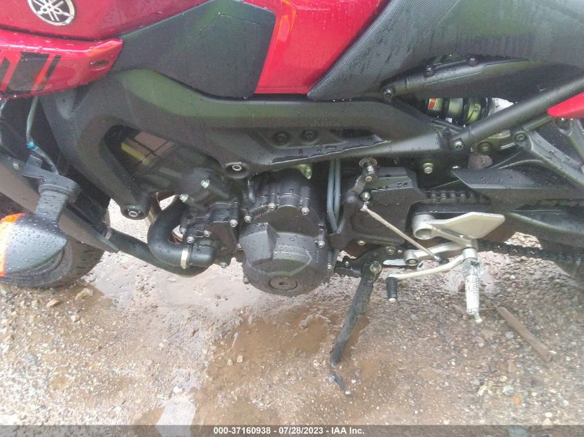 2017 YAMAHA FZ09 JYARN53E6HA002429