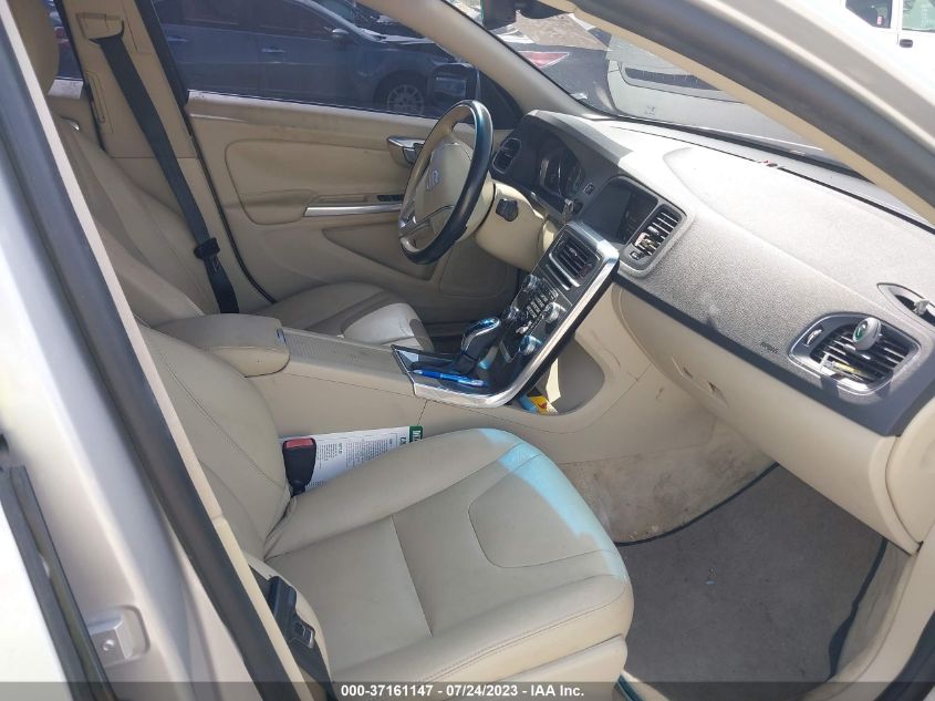 2015 VOLVO S60 PREMIER - YV140MFK3F2359738