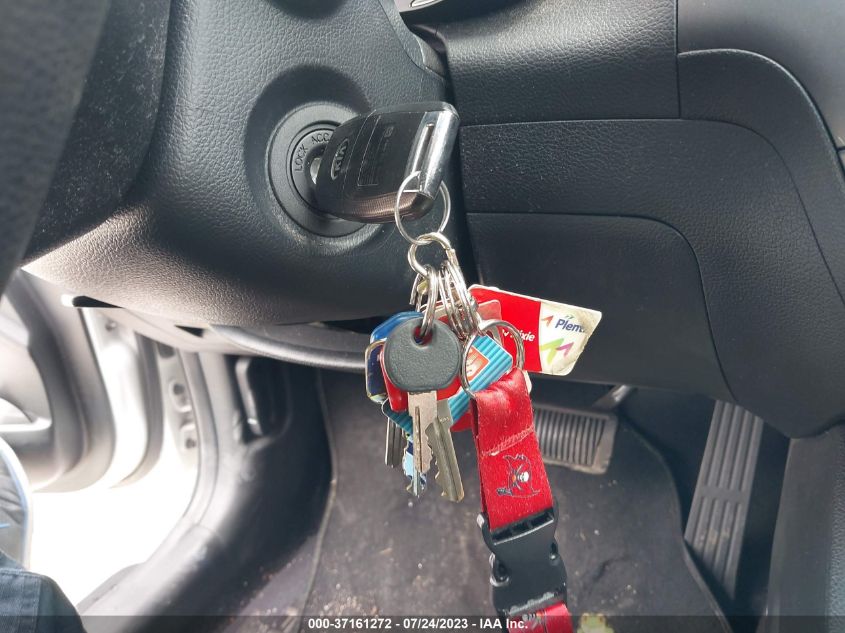 2016 KIA FORTE LX - KNAFK4A62G5585138