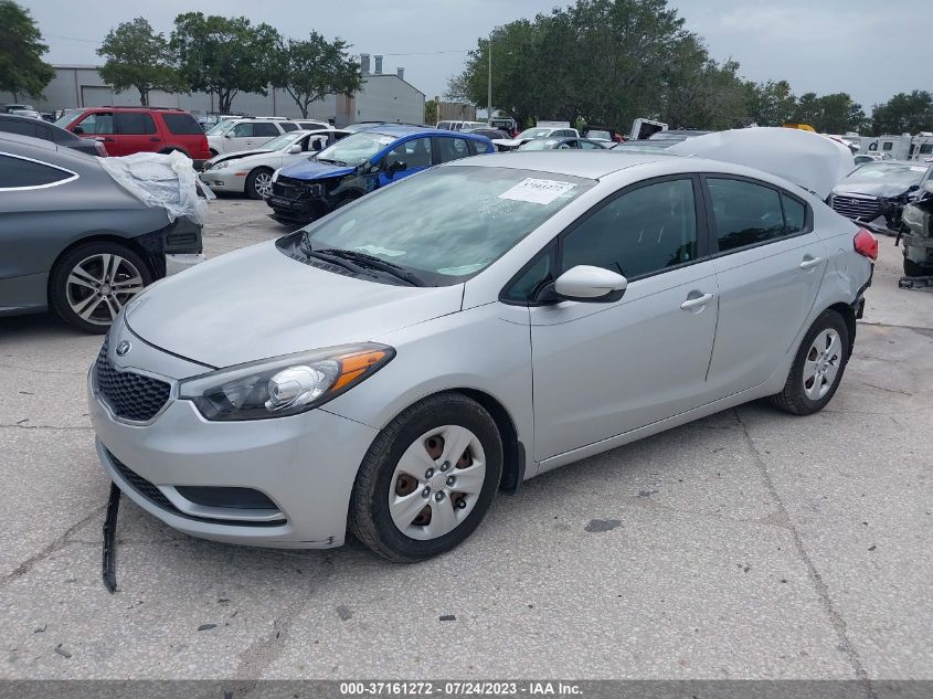 2016 KIA FORTE LX - KNAFK4A62G5585138