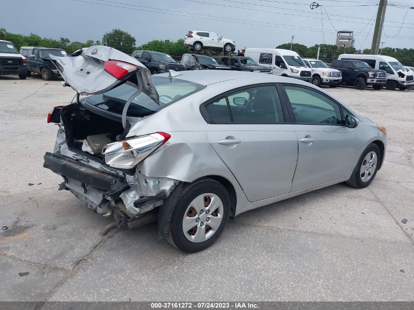 2016 KIA FORTE LX - KNAFK4A62G5585138
