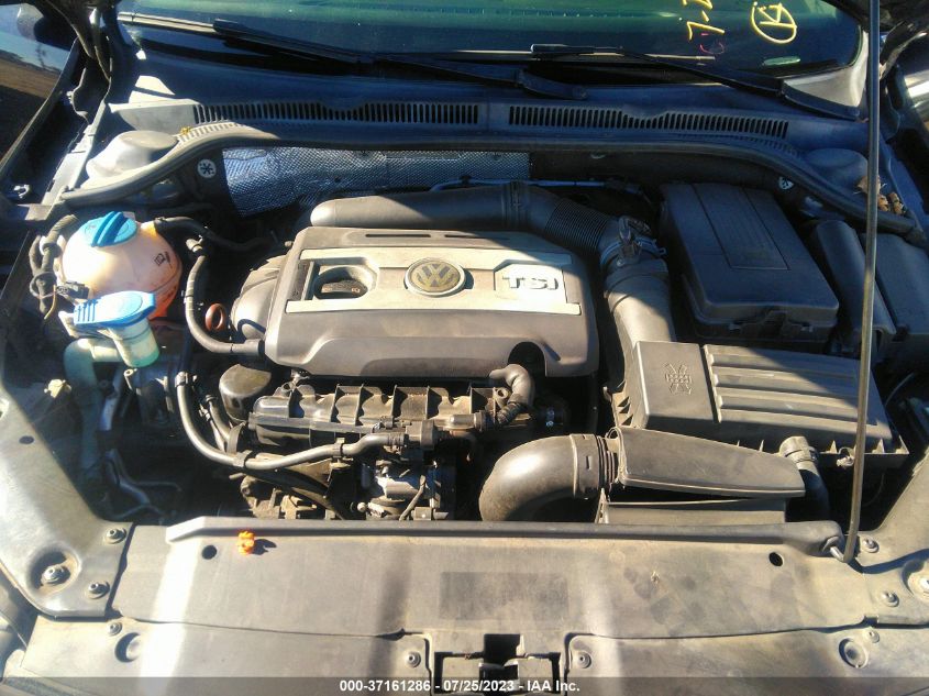 2013 VOLKSWAGEN GLI AUTOBAHN W/NAV - 3VW4A7AJ7DM400619
