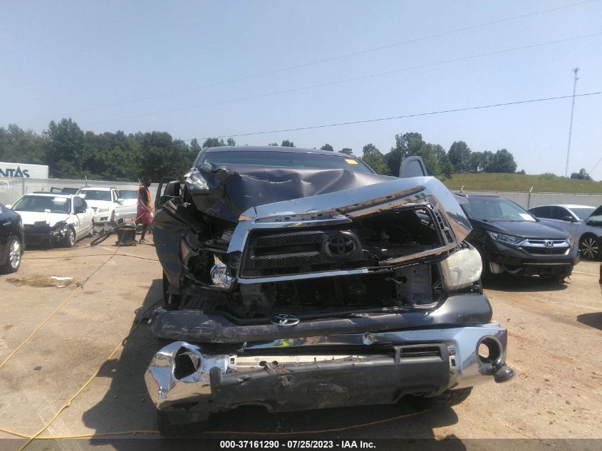 2013 TOYOTA TUNDRA 4WD TRUCK - 5TFDW5F15DX298202