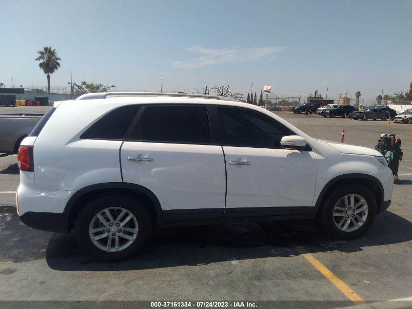 2014 KIA SORENTO LX - 5XYKTCA62EG508069