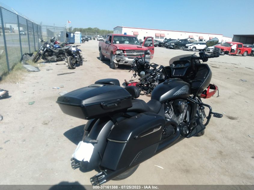 2022 INDIAN MOTORCYCLE CO. CHALLENGER DARK HORSE 56KLCCRR8N3412738