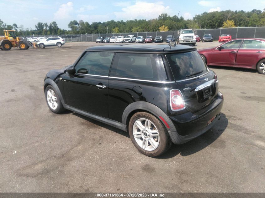 2013 MINI COOPER HARDTOP - WMWSU3C55DT371856