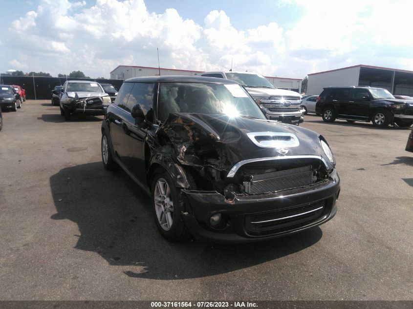2013 MINI COOPER HARDTOP - WMWSU3C55DT371856