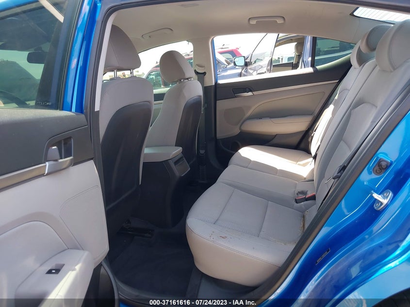 VIN 5NPD84LF1JH223301 2018 HYUNDAI ELANTRA SEL
