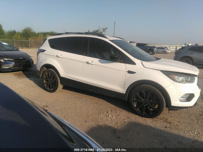 2017 FORD ESCAPE SE - 1FMCU0G97HUB28869